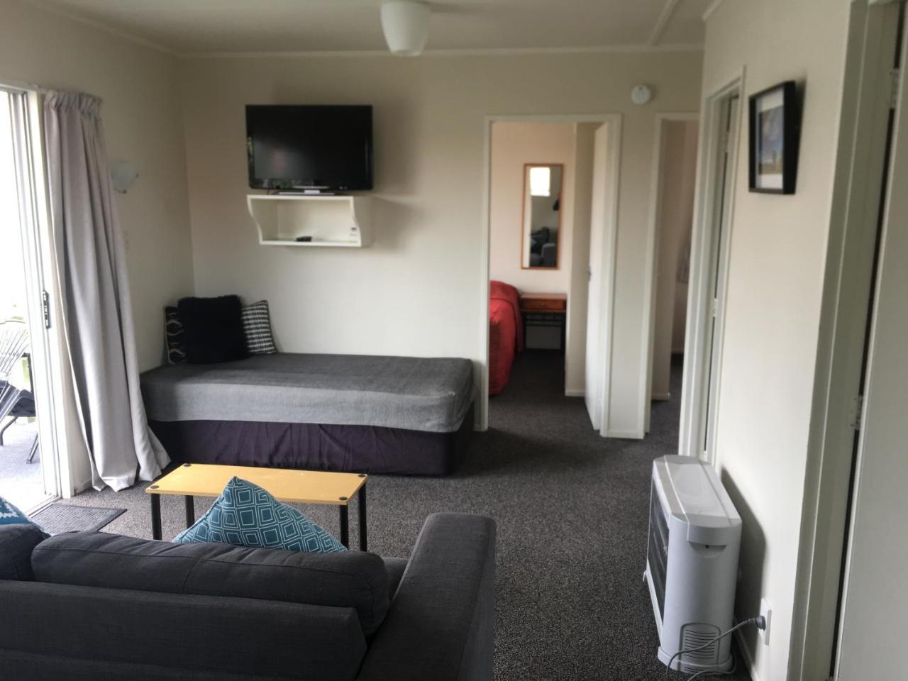 252 Beachside Motels & Holiday Park Hokitika Exterior photo